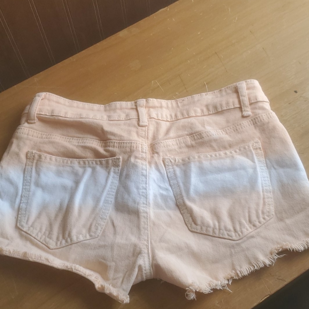 shorts - Picture 2 of 2